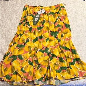 Farm Rio fresh lemons skirt